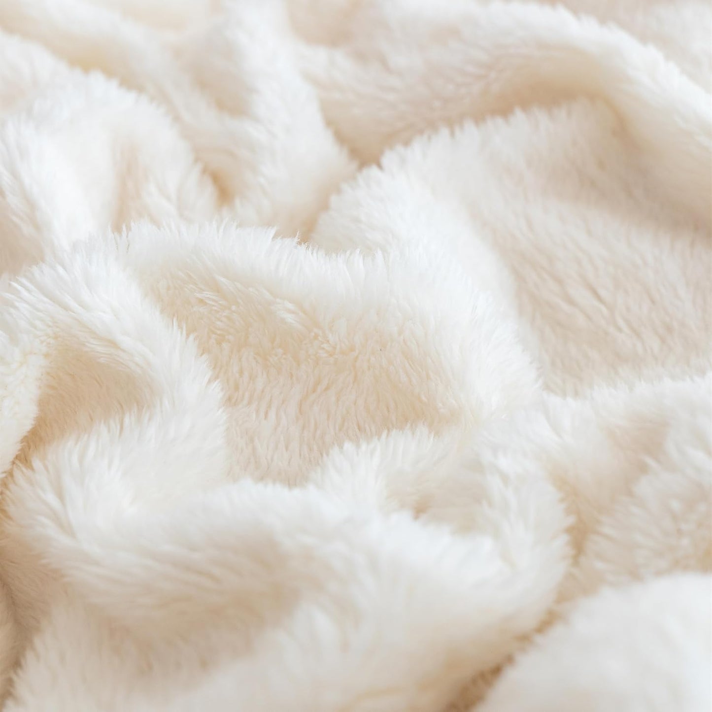 UKELER Sherpa Throw Blanket 60 × 80 inch- Cute 3D Bubble Design Soft Plush Fleece Blanket for Bed Couch Sofa Office Camping, 540 GSM, Coral Pink