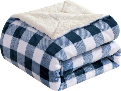 Elegant Comfort Ultra Soft Reversible Flannel Sherpa Blanket - Cozy Silky Fleece Throw for Couch, Bed - Plush Fuzzy Warm Winter Blanket for Gift, King, Coral