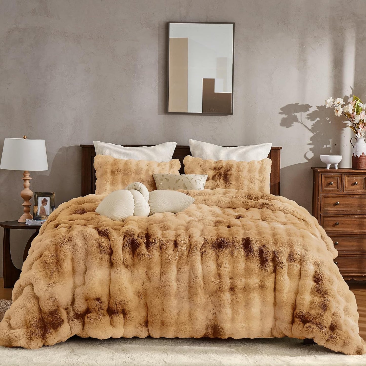 Wonderful 3 Pieces Fluffy Faux Rabbit Fur Bubble Comforter Set King Size, Tie-Dyeing Beige Plush Fuzzy Bedding Set, Warm Soft Bubble Comforter Bedding Set for Winter