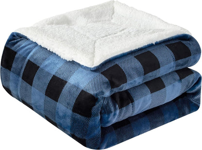 Elegant Comfort Ultra Soft Reversible Flannel Sherpa Blanket - Cozy Silky Fleece Throw for Couch, Bed - Plush Fuzzy Warm Winter Blanket for Gift, King, Coral