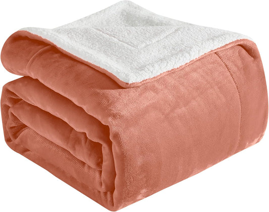Elegant Comfort Ultra Soft Reversible Flannel Sherpa Blanket - Cozy Silky Fleece Throw for Couch, Bed - Plush Fuzzy Warm Winter Blanket for Gift, King, Coral