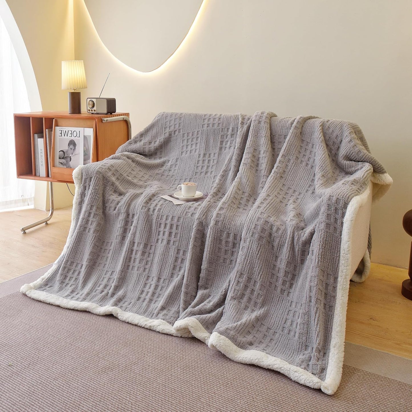 UKELER Sherpa Fleece Blanket 60 × 80 inch, Ultra Soft Twin Size Throw Blanket for All Season, Cozy Plush Floral Throw Blanket for Bed Couch Sofa Office Camping, Off-White