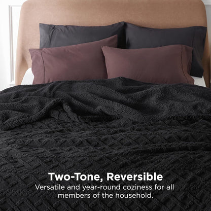 Bedsure Gentlesoft Sherpa King Size Blanket for Bed- Fleece Fluffy & Cozy Cable Jacquard Tufted for Women Gift, Thick and Warm Christmas Blanket for Winter, Black, 108x90 Inches