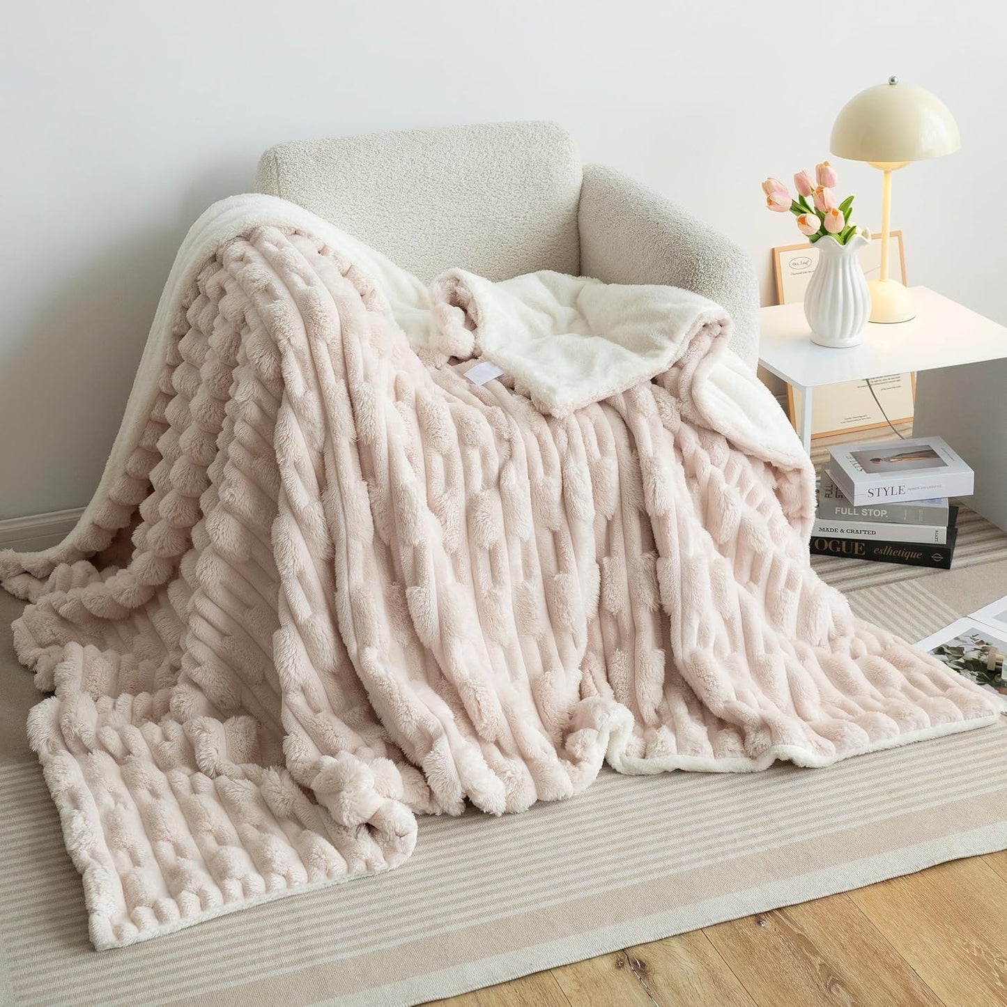 UKELER Sherpa Fleece Blanket 60 × 80 inch, Ultra Soft Twin Size Throw Blanket for All Season, Cozy Plush Floral Throw Blanket for Bed Couch Sofa Office Camping, Off-White