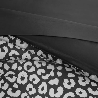 Juicy Couture Modern Black Leopard Satin Queen Comforter Set - Luxury Bed in a Bag – Soft & Stylish 8-Piece Bedding Collection