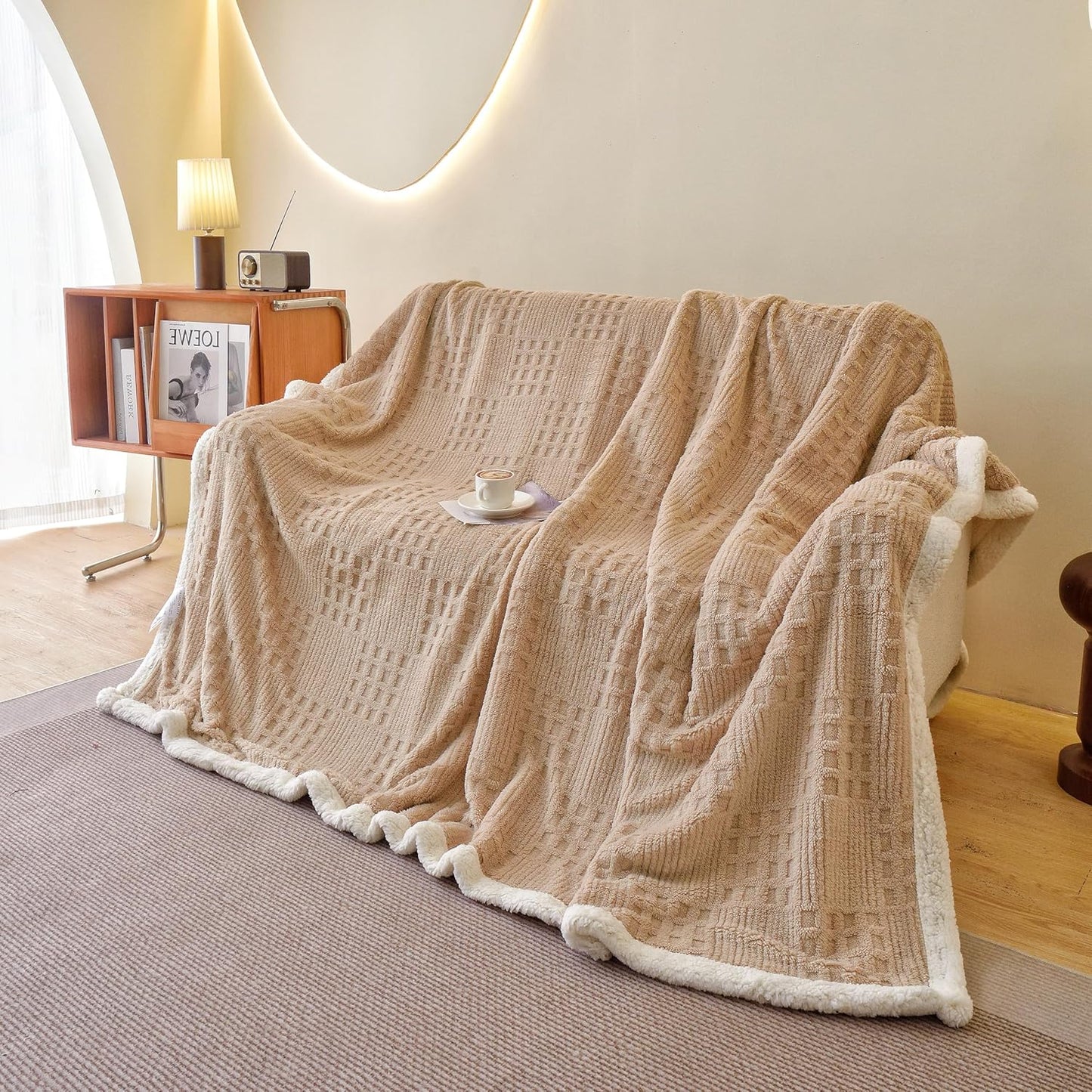 UKELER Sherpa Fleece Blanket 60 × 80 inch, Ultra Soft Twin Size Throw Blanket for All Season, Cozy Plush Floral Throw Blanket for Bed Couch Sofa Office Camping, Off-White